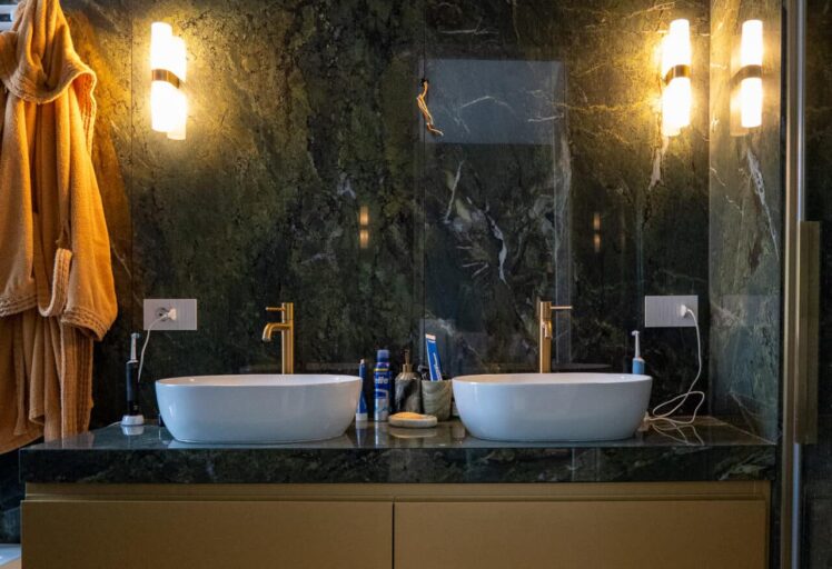 Mobile bagno padronale